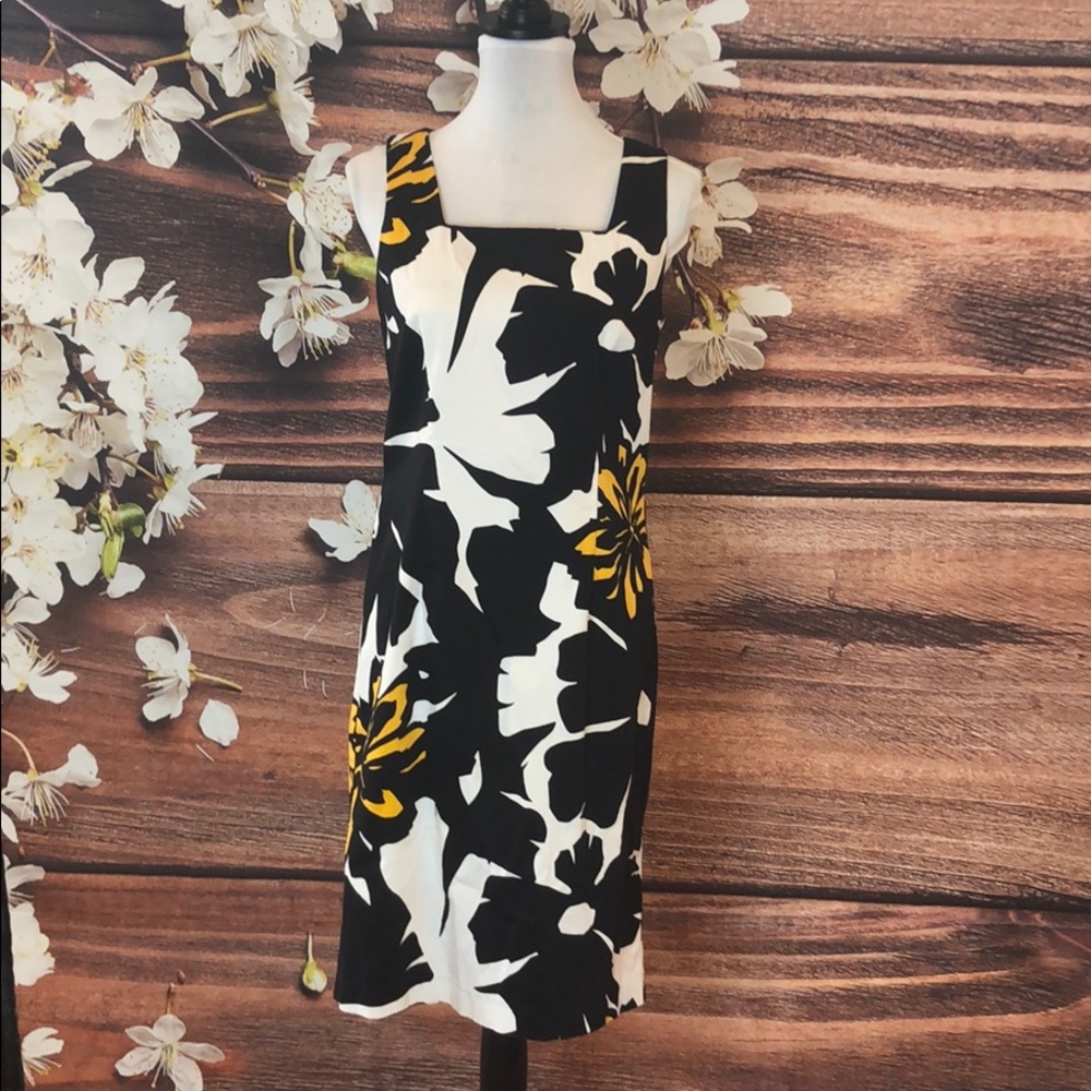 Floral printed dress
